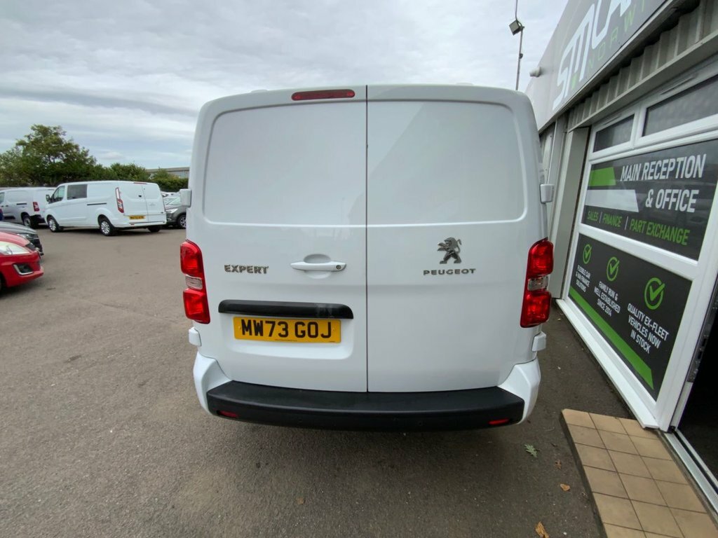 Peugeot Expert 1.5L Asphalt Premium 6Dr White #3