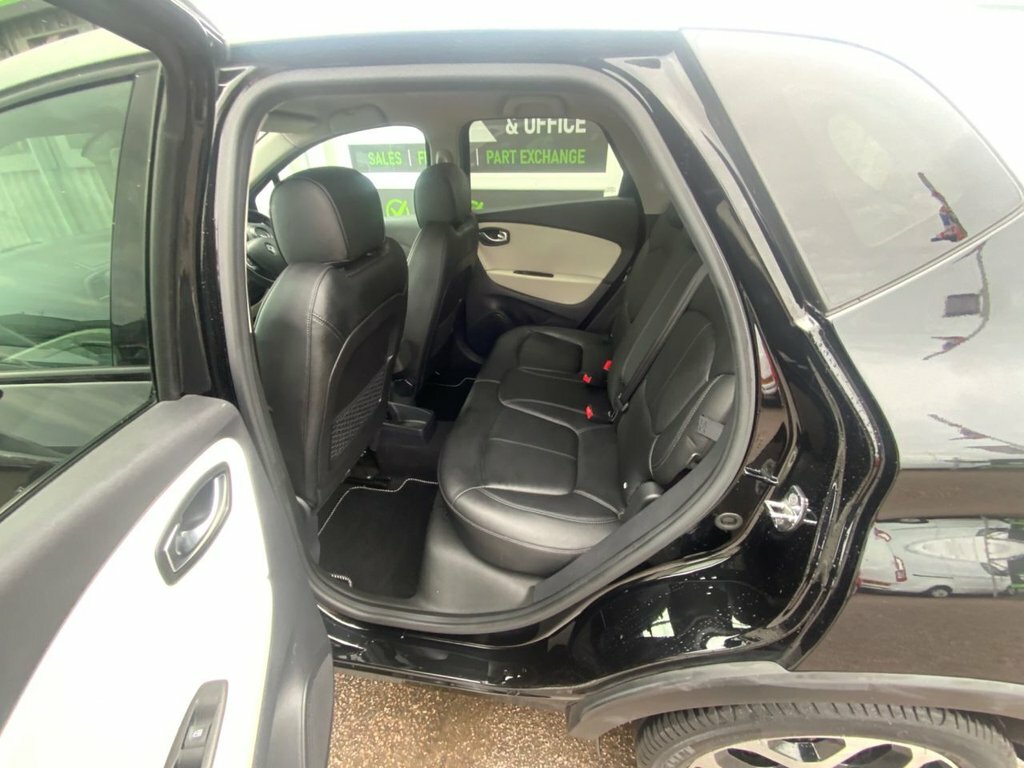 Renault Captur 0.9 Dynamique S Nav Tce 90 Bhp Black #7