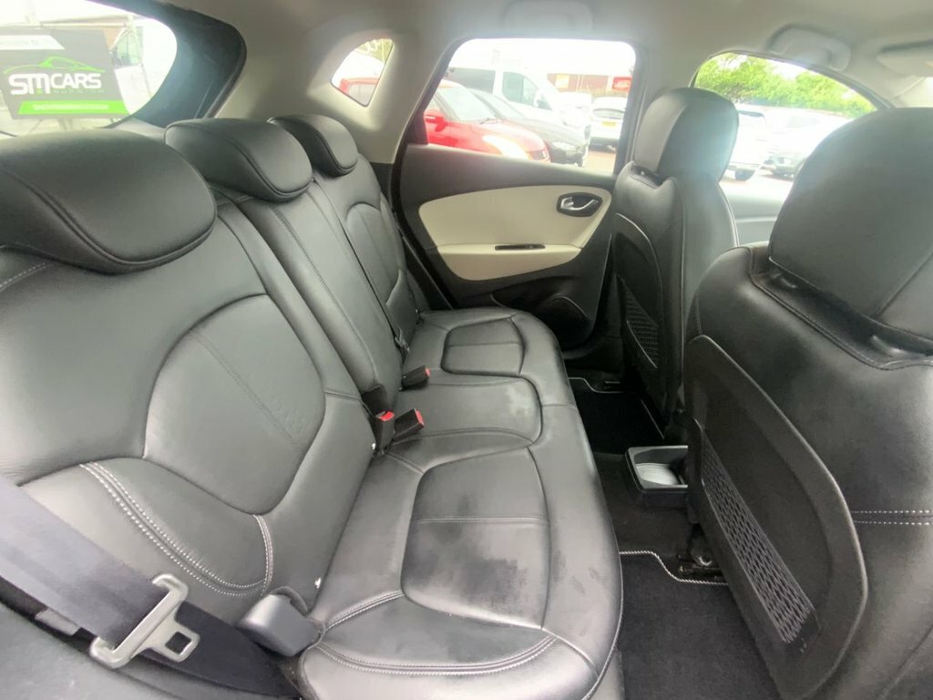 Renault Captur 0.9 Dynamique S Nav Tce 90 Bhp Black #12