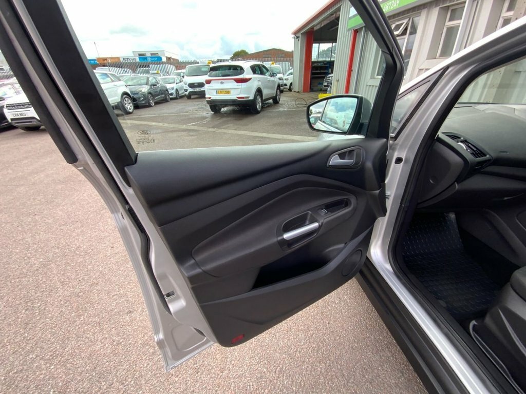 Ford Grand C-Max Grand Zetec Tdci Black #8