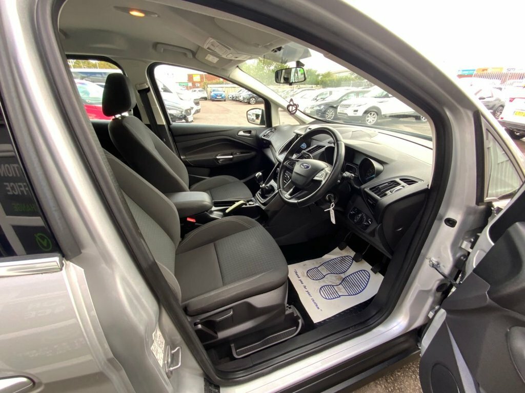 Ford Grand C-Max Grand Zetec Tdci Black #16