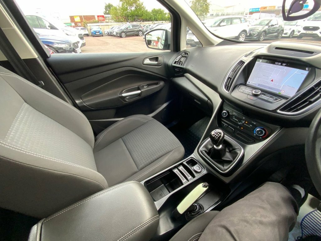 Ford Grand C-Max Grand Zetec Tdci Black #15