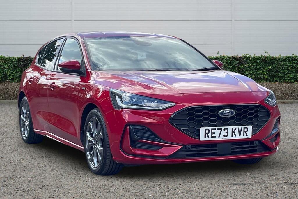 Ford Focus Ford Focus Hatchback 1.0 Ecoboost St-line RE73KVR Red