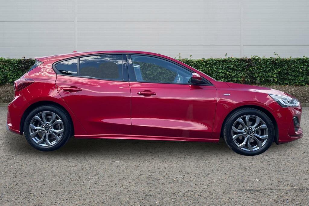 Ford Focus Ford Focus Hatchback 1.0 Ecoboost St-line RE73KVR Red #3