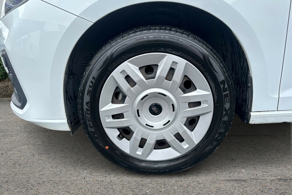 Ford Transit Connect Ford Transit Connect 240 L2 Di 2.0 Ecoblue 122Ps T WT25NHE White #6