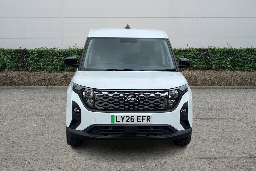 Ford Transit Courier Ford E-transit Courier 100Kw 43Kwh Limited Van Aut White #4