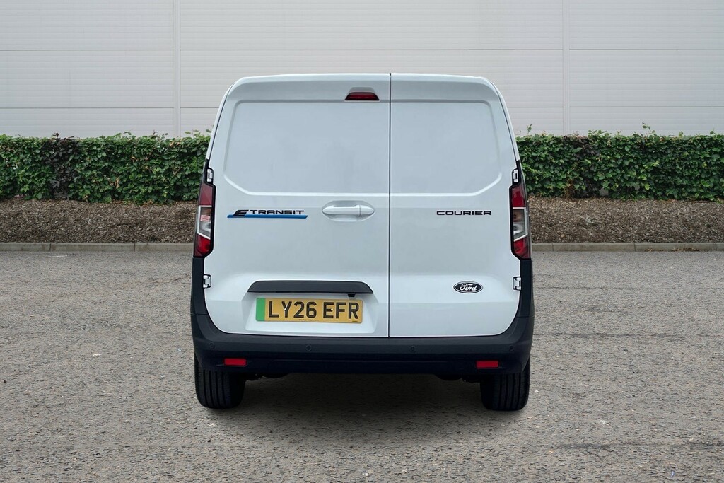 Ford Transit Courier Ford E-transit Courier 100Kw 43Kwh Limited Van Aut White #5