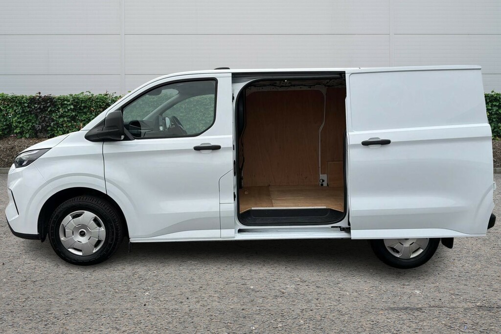 Ford Transit Custom Ford Transit Custom 300 L1 Die 2.0 Ecoblue 136Ps H CJ73NVO White #3