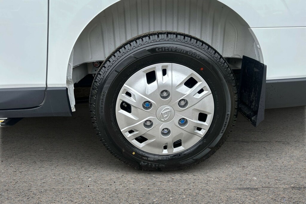 Maxus Deliver 7 Maxus Deliver 7 L1 Fwd 2.0 D20 H1 150 Lux V White #6