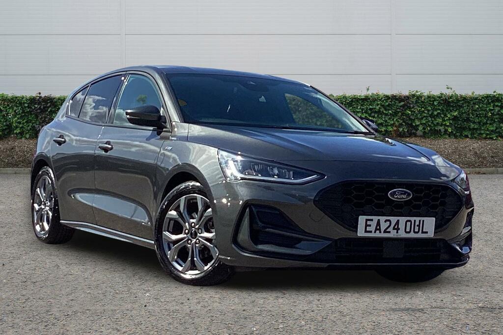 Ford Focus Ford Focus Hatchback 1.0 Ecoboost Hybrid Mhev 155 Grey