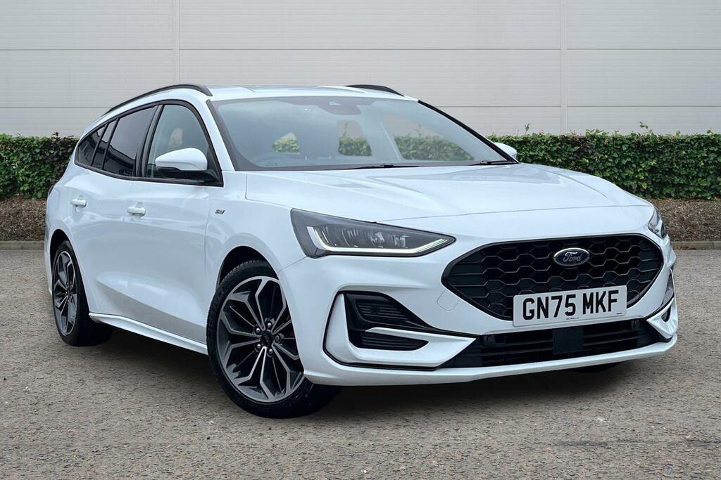 Ford Focus Ford Focus Estate 1.0 Ecoboost Hybrid Mhev 155 St- White