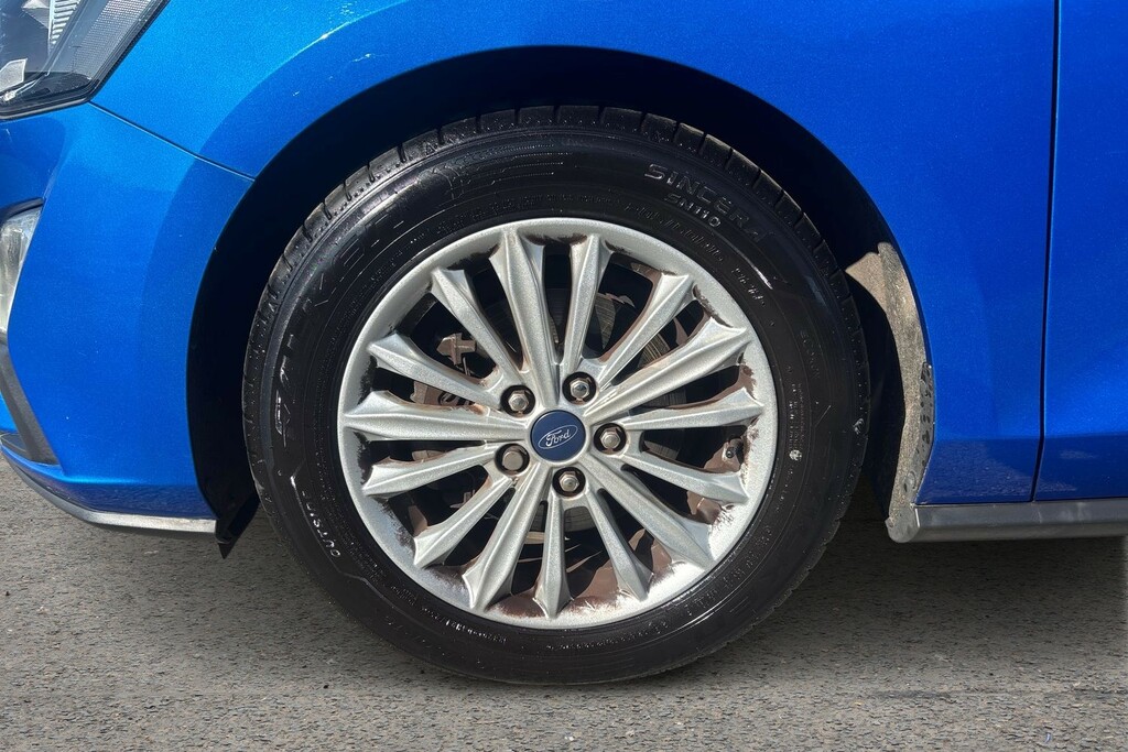 Ford Focus Ford Focus Hatchback 1.0 Ecoboost 125 Titanium FP69KWX Blue #6