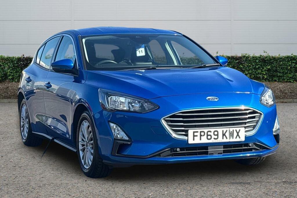 Ford Focus Ford Focus Hatchback 1.0 Ecoboost 125 Titanium Blue