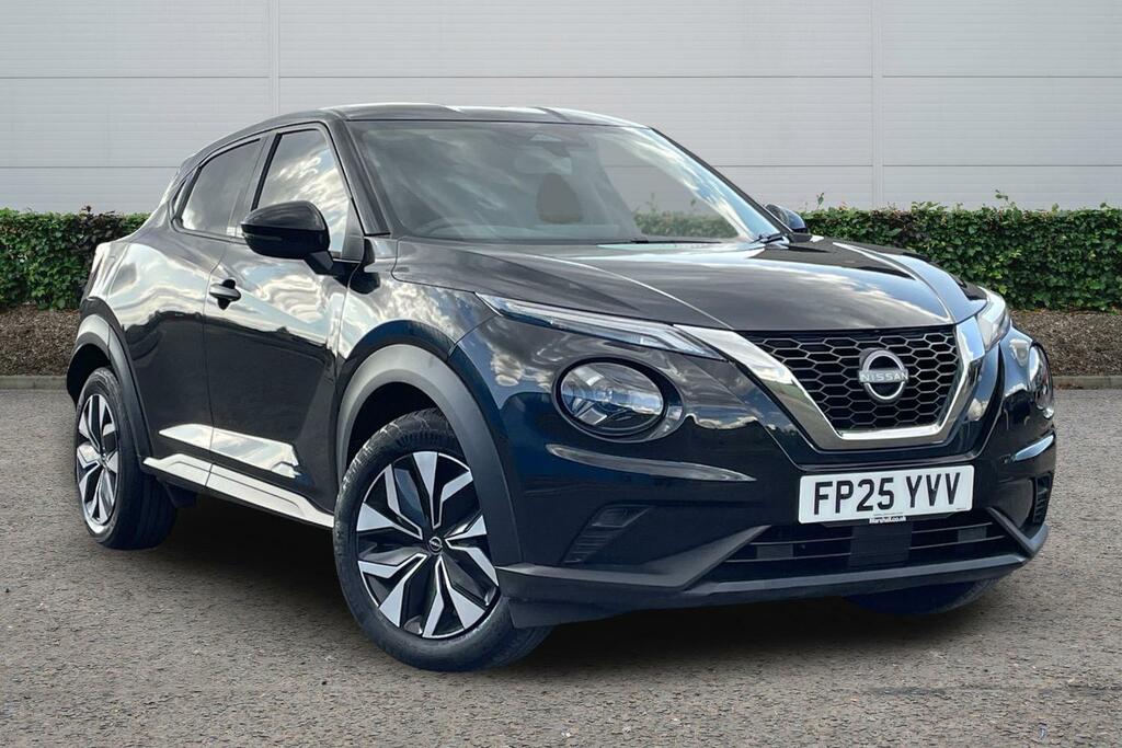 Nissan Juke Nissan Juke Hatchback 1.0 Dig-t Acenta Premium Black