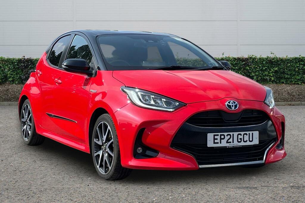 Toyota Yaris Toyota Yaris Hatchback Special E 1.5 Hybrid Launch Orange