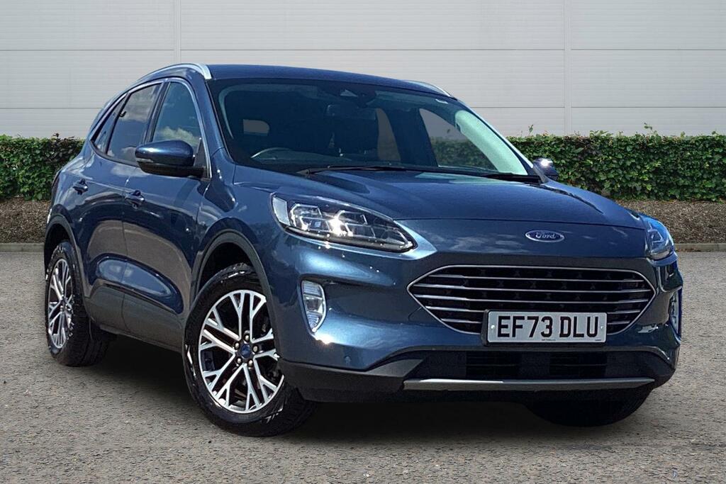 Ford Kuga Ford Kuga Estate 1.5 Ecoboost 150 Titanium Edition Blue