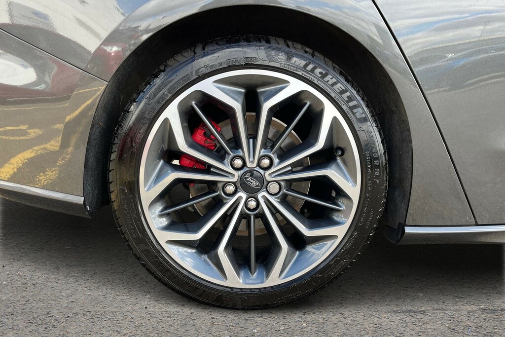 Ford Focus St-line X Red #6