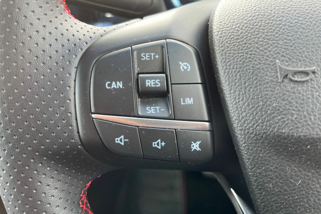 Ford Focus St-line X Red #14