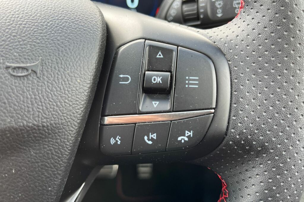 Ford Focus St-line X Red #34