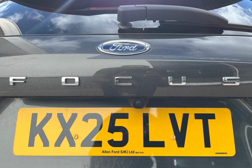 Ford Focus St-line X Red #24