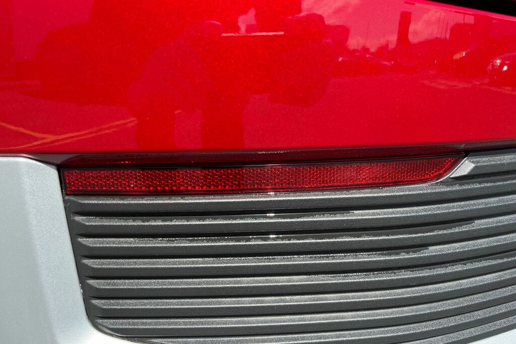 Ford Explorer 210Kw Select 77Kwh White #36