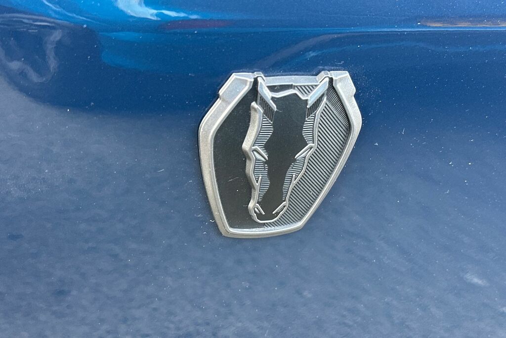 Ford Mustang V8 Dark Horse Black #24