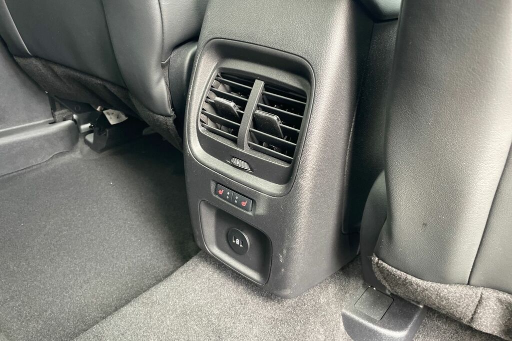 Ford Kuga St-line Black #30