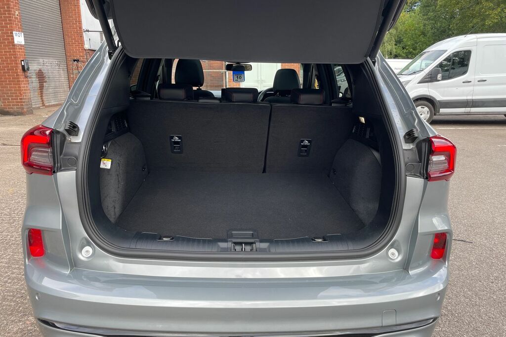 Ford Kuga St-line Black #18