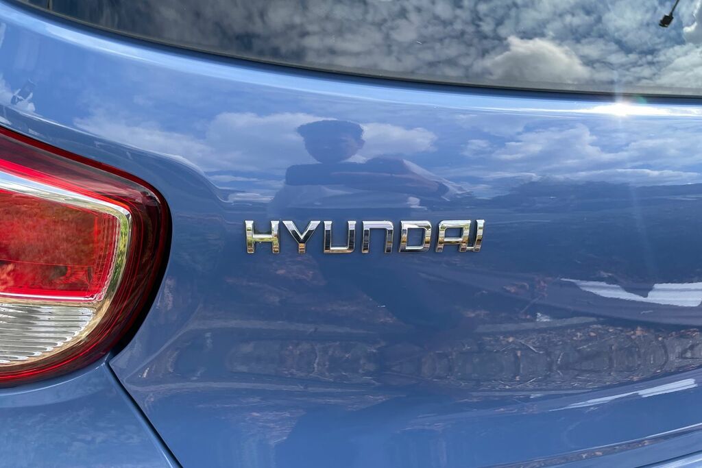 Hyundai I10 S White #28