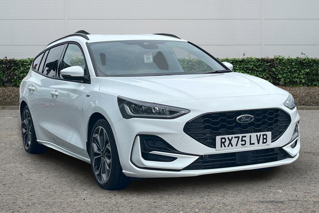 Ford Focus Ford Focus Estate 1.0 Ecoboost Hybrid Mhev 155 St- White