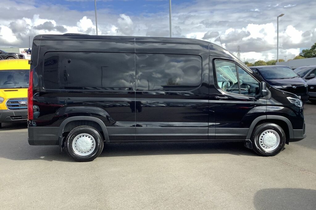 Maxus Deliver 9 Deliver 9 - 2026 26 White #25
