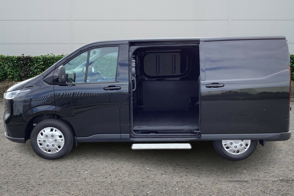 Maxus Deliver 7 Maxus Deliver 7 L1 Fwd 2.0 D20 H1 150 Lux V Black #3