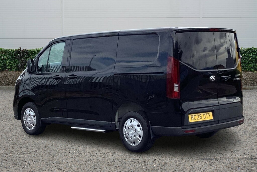 Maxus Deliver 7 Maxus Deliver 7 L1 Fwd 2.0 D20 H1 150 Lux V Black #2