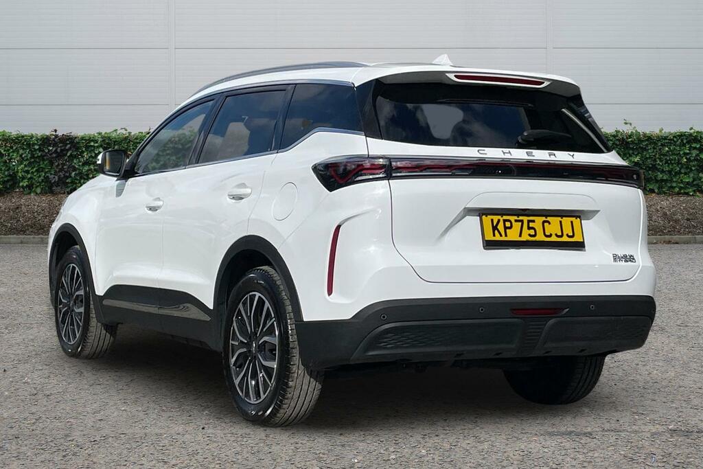 Chery Tiggo 7 Chery Tiggo 7 Estate 1.5T Phev Summit Dht White #2