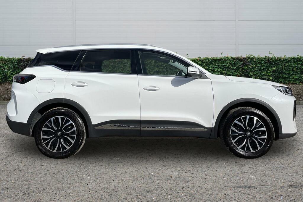 Chery Tiggo 7 Chery Tiggo 7 Estate 1.5T Phev Summit Dht White #3