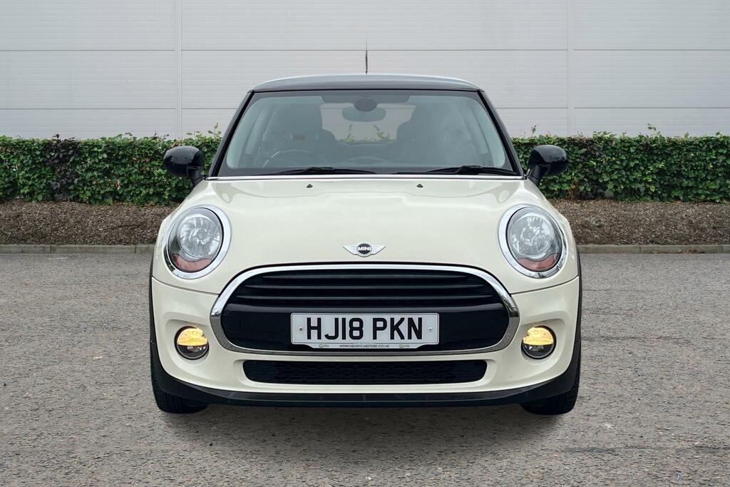 Mini Hatch Mini Hatchback 1.5 Cooper White #4