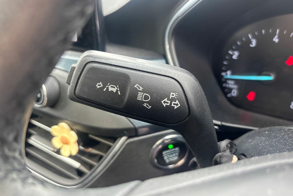 Ford Focus 1.0 Ecoboost 125 St-line Black #37