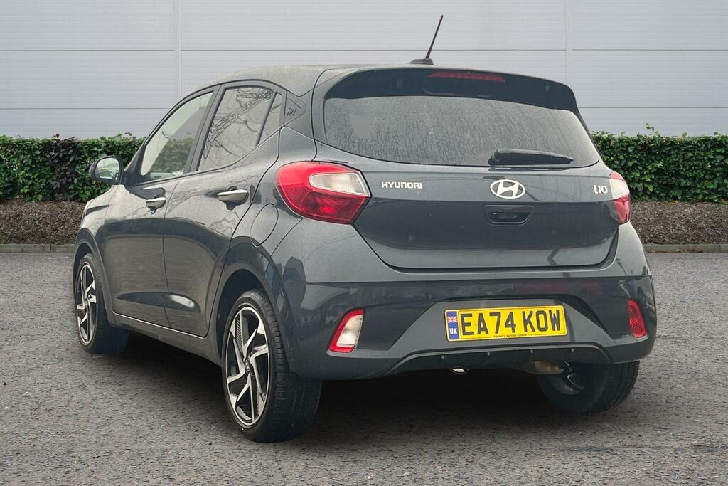 Hyundai I10 Hyundai I10 Hatchback 1.0 63 Premium Nav Grey #2