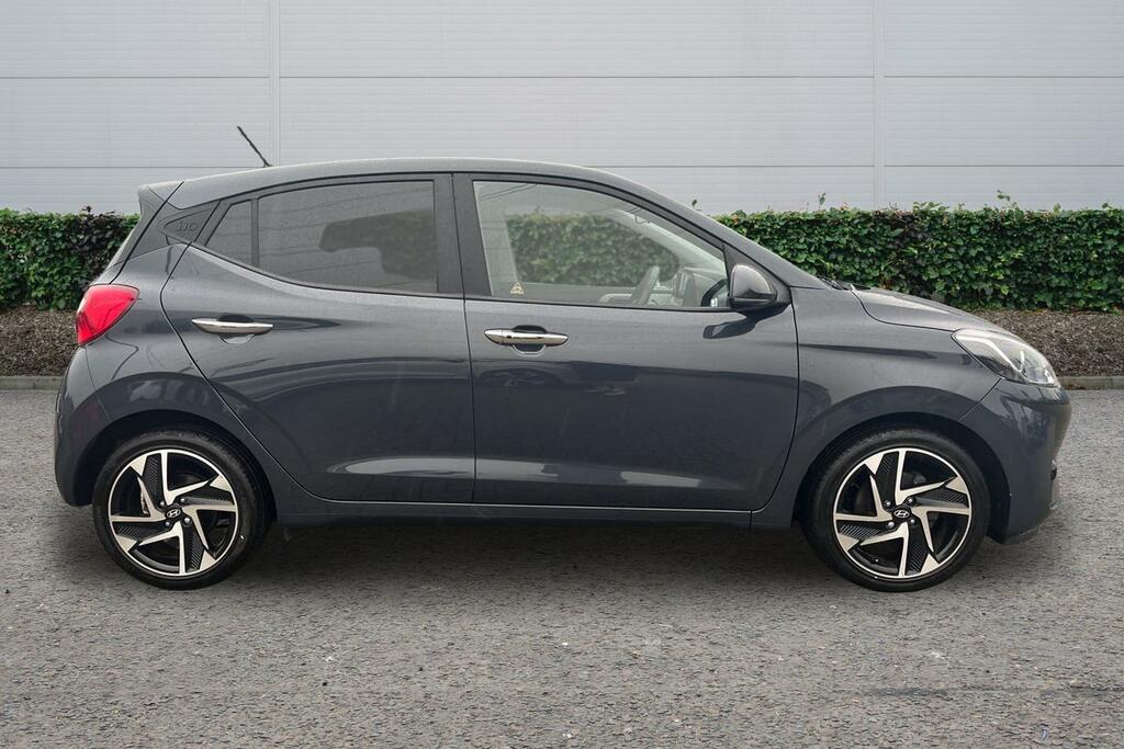 Hyundai I10 Hyundai I10 Hatchback 1.0 63 Premium Nav Grey #3