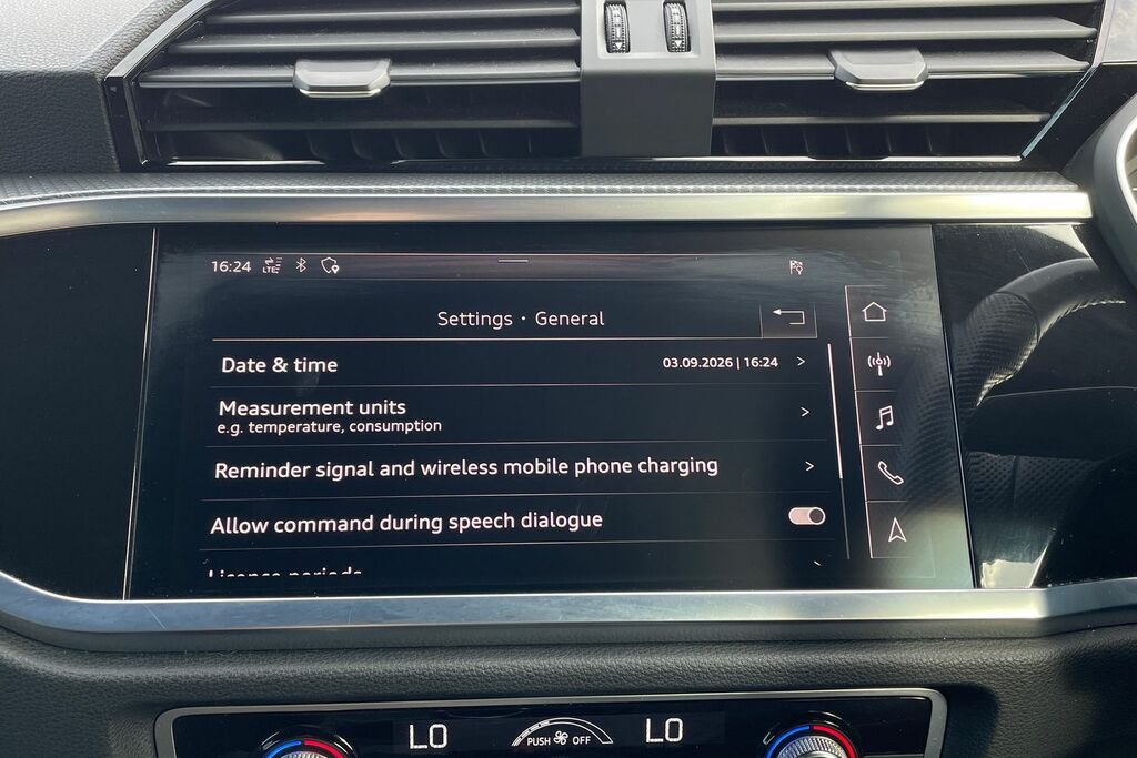 Audi Q3 35 Tfsi S Line White #41