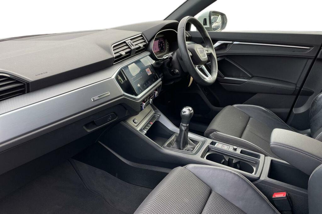 Audi Q3 35 Tfsi S Line White #7