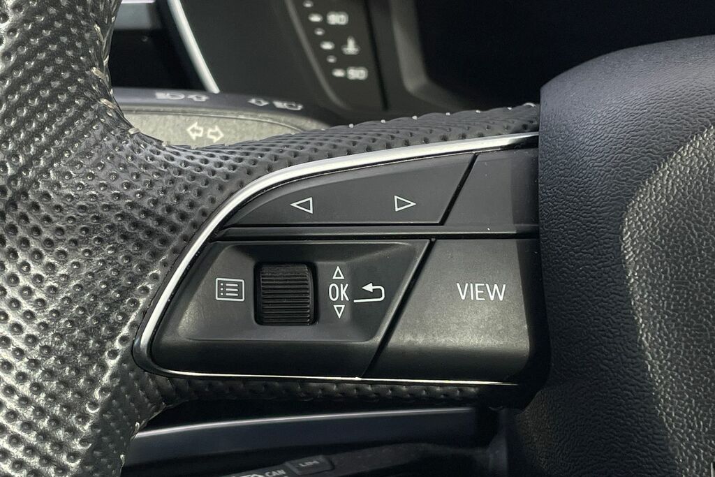 Audi Q3 35 Tfsi S Line White #32