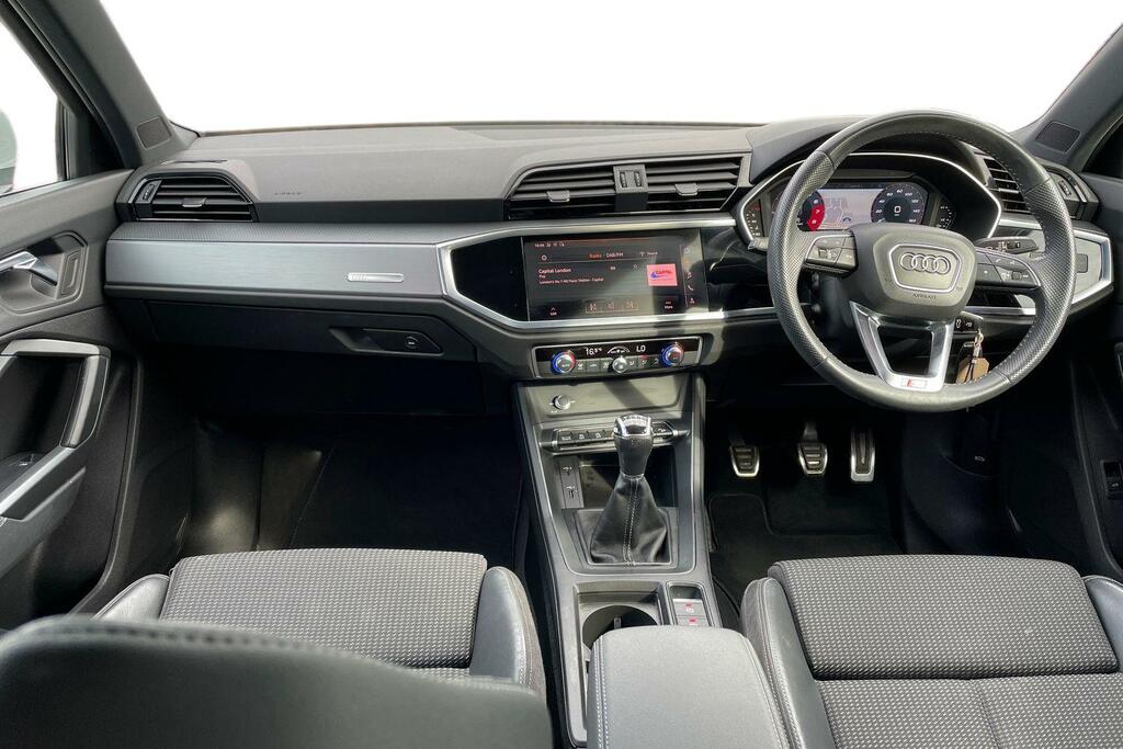 Audi Q3 35 Tfsi S Line White #9