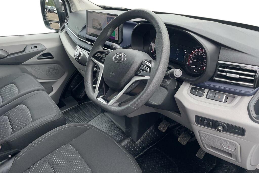 Maxus Deliver 9 Maxus Deliver 9 Lwb Fwd 2.0 D20 150 Extra H White #3