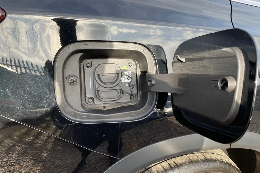 Chery Tiggo 8 1.5T Phev Summit Dht White #34