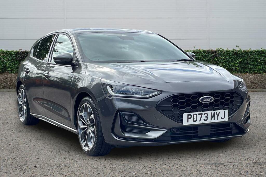 Ford Focus Ford Focus Hatchback 1.0 Ecoboost St-line X Grey