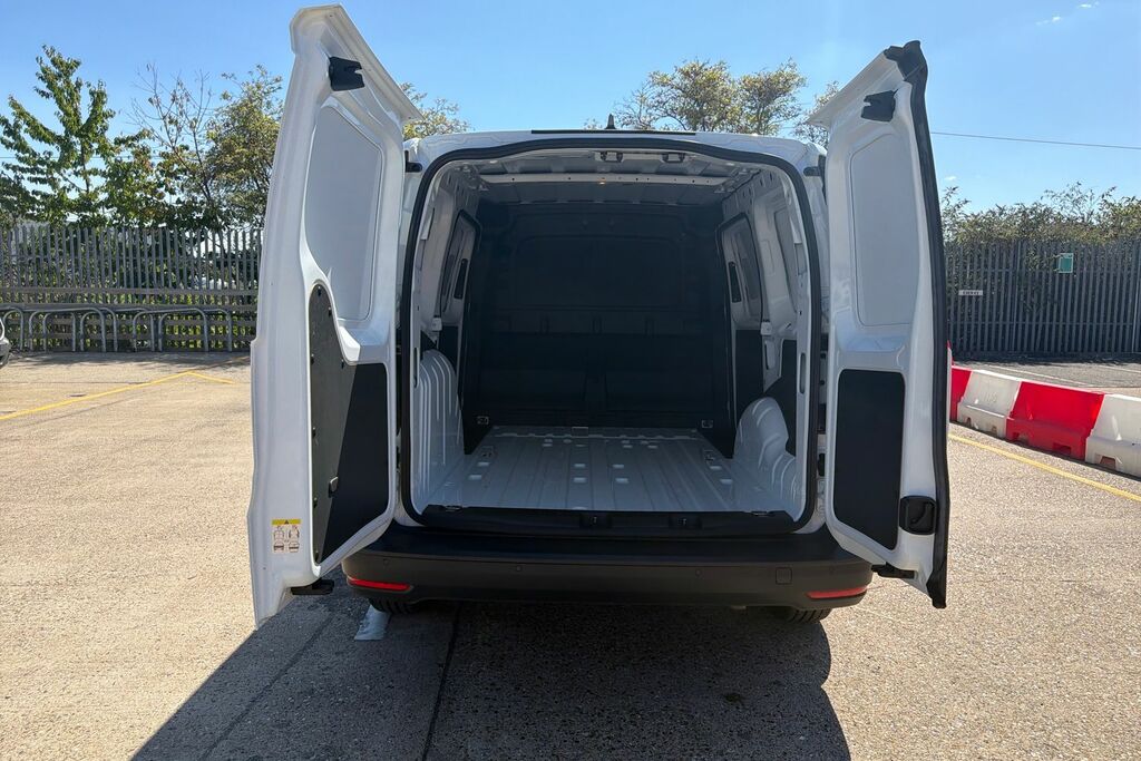 Ford Transit Connect Connect 1.5 Ecoboost Phev 150 Limited Van Black #17