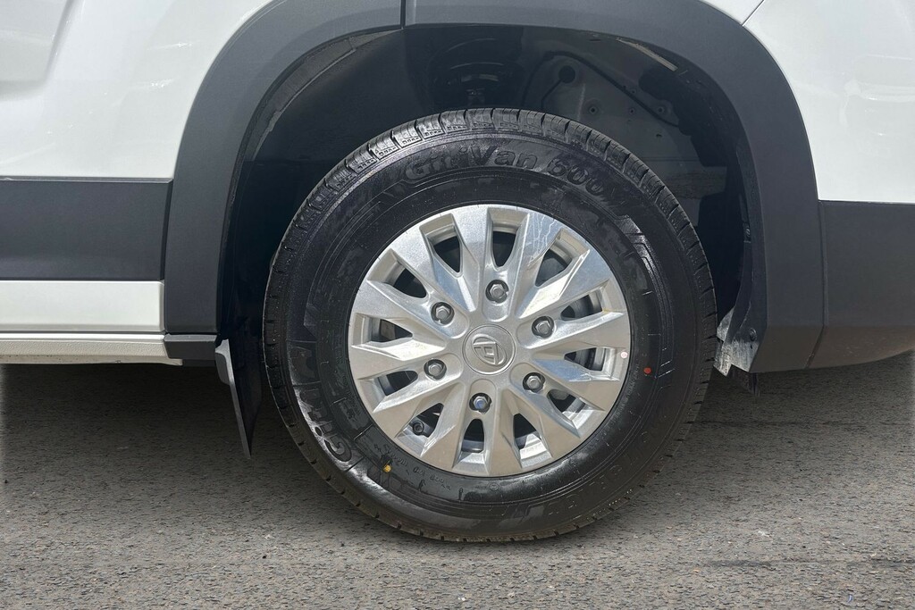 Maxus Deliver 9 Maxus Deliver 9 Lwb Fwd 2.0 D20 150 Lux Hig White #6