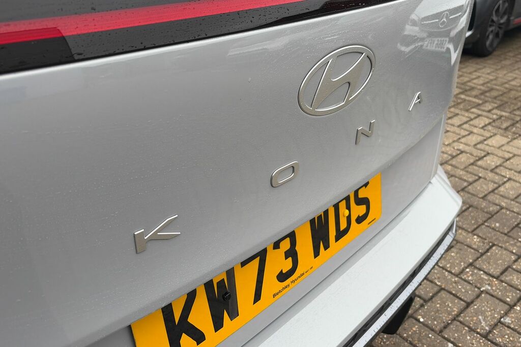 Hyundai Kona Hatchback Grey #24