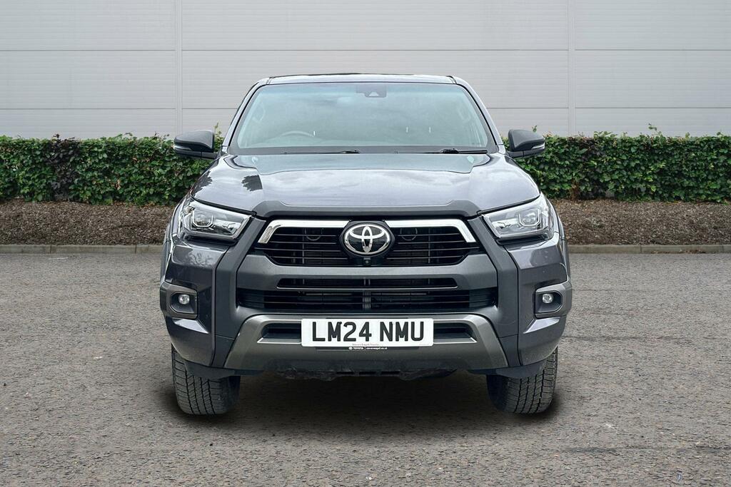 Toyota HILUX Toyota Hilux Invincible X Dcab Pick Up 2.8 Grey #4